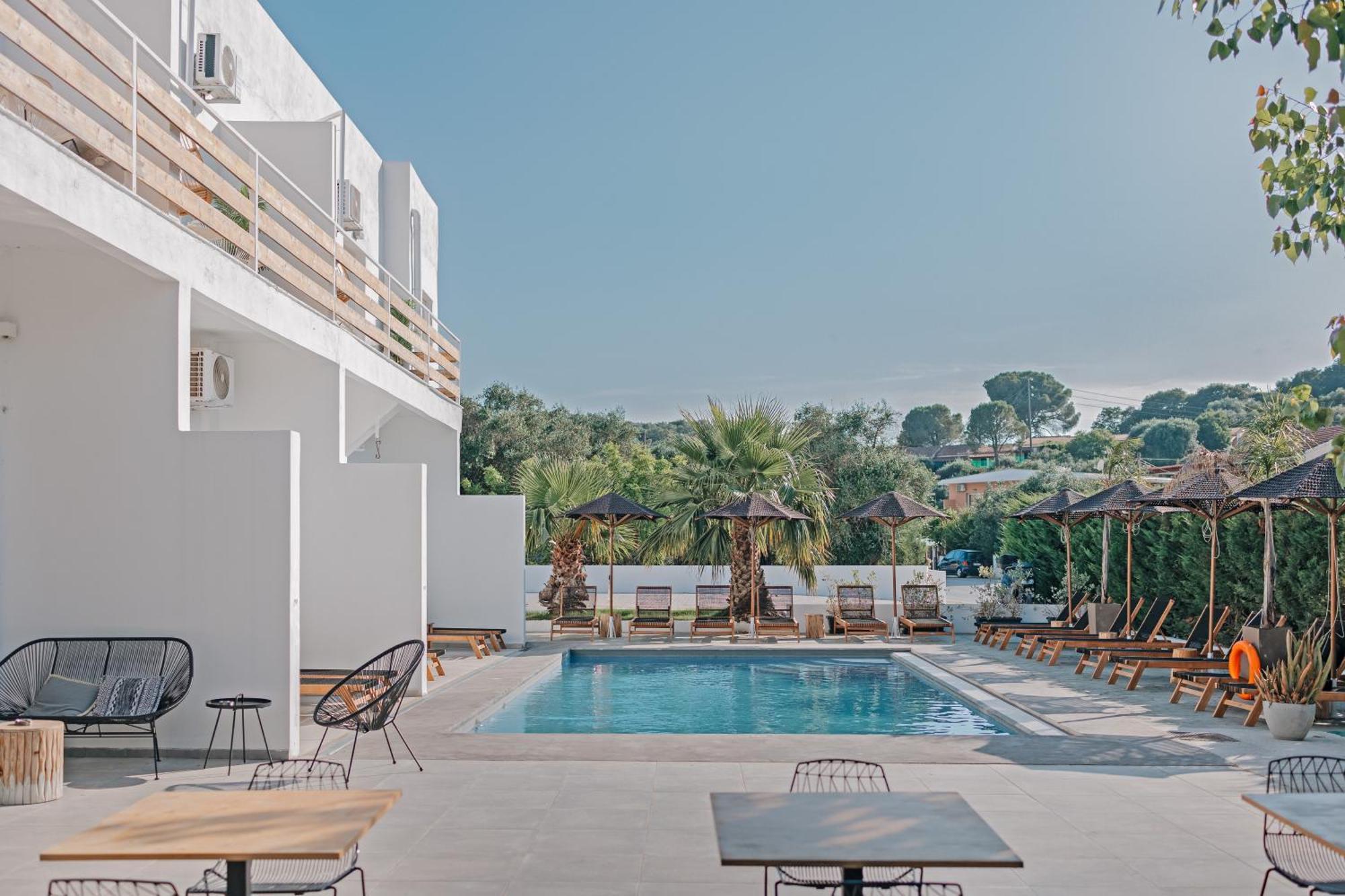 Olive Grove Suites Boutique Hotel Moraitika Dış mekan fotoğraf